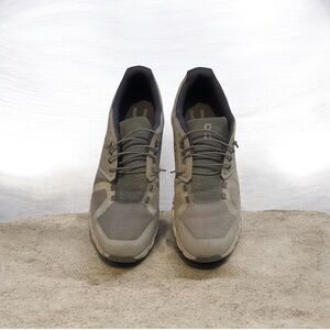 Grey On Cloud Cloudswift trainers #running